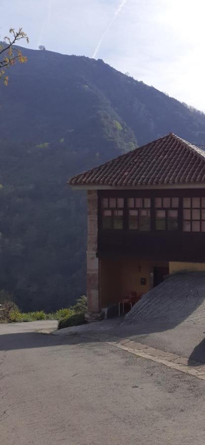 Casa Rural Oso 4 Guest House Pola de Somiedo Exterior photo